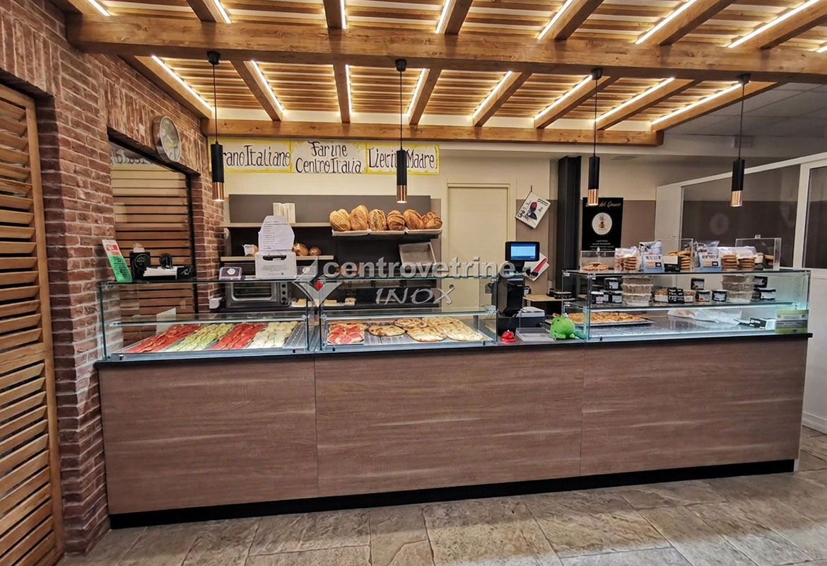 REALIZZAZIONI LOCALI COMMERCIALI FOOD CENTROVETRINEINOX